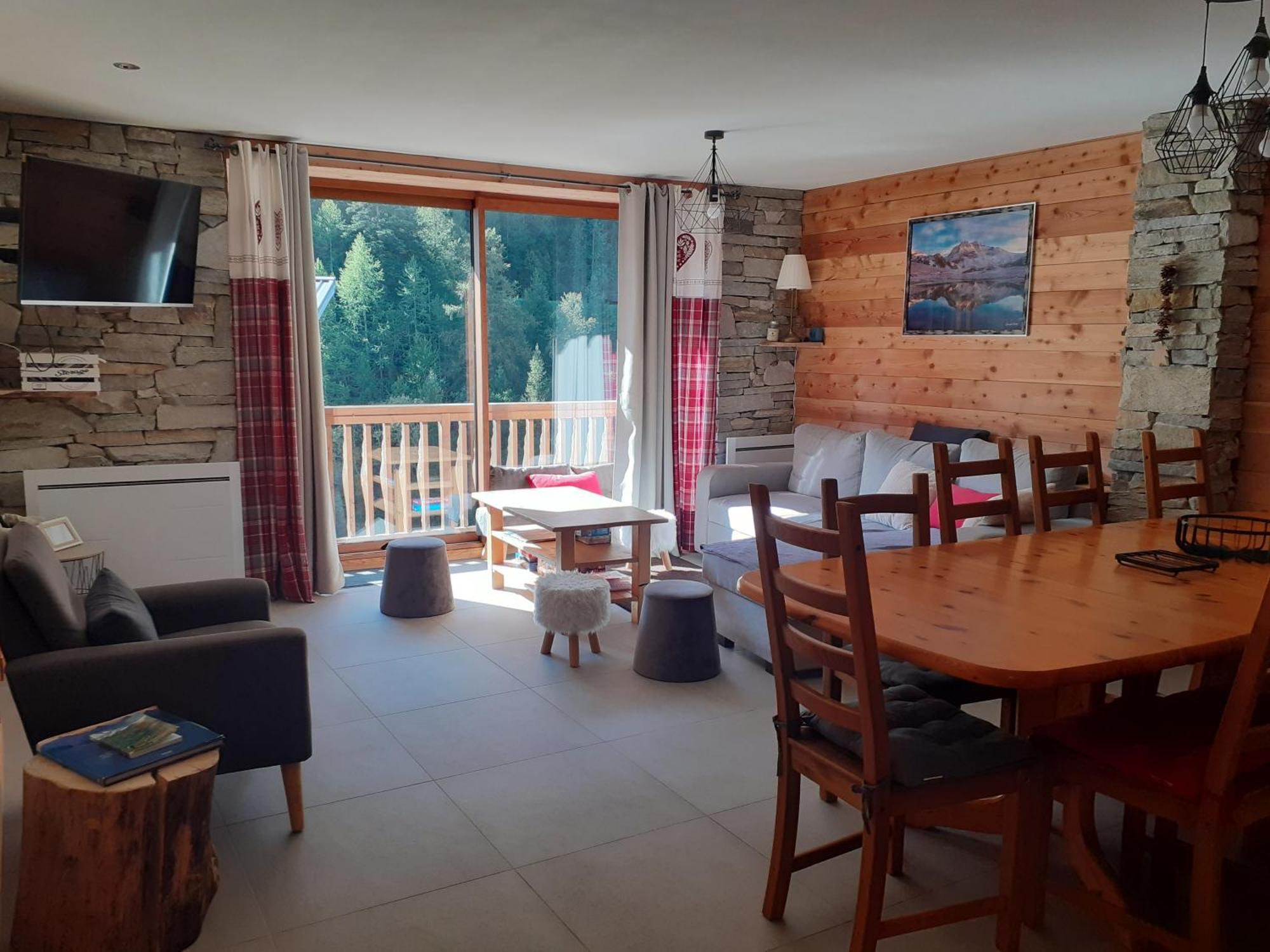 Appartement Chaleureux Avec Wifi De 10 Personnes A Val-Cenis Lanslebourg-Mont-Cenis Bagian luar foto